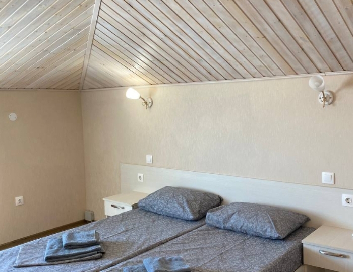 2-местное 1-комн. мансарда - База отдыха «ЮгРа»