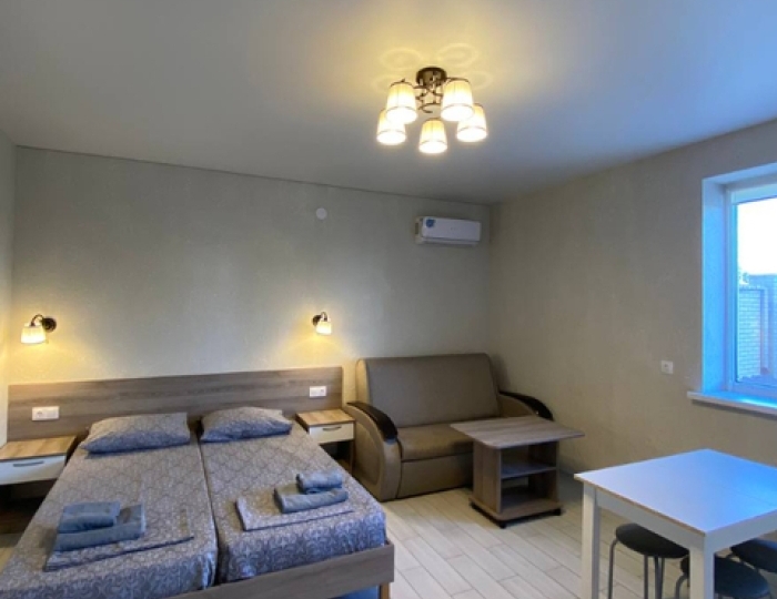 1-мест. (разм. в 2-мест.) студия малая - База отдыха «ЮгРа»