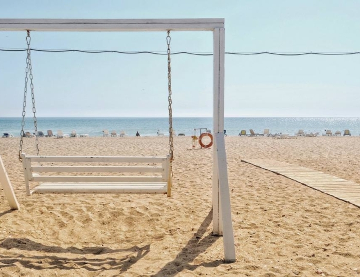 Море и пляж - База отдыха «ЮгРа»