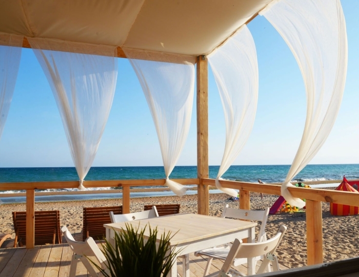 Кафе «Blaga Beach» - База отдыха «ЮгРа»